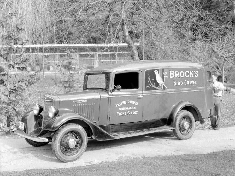  International C-1 Panel Truck 1934 года  (фото 2 из 8)